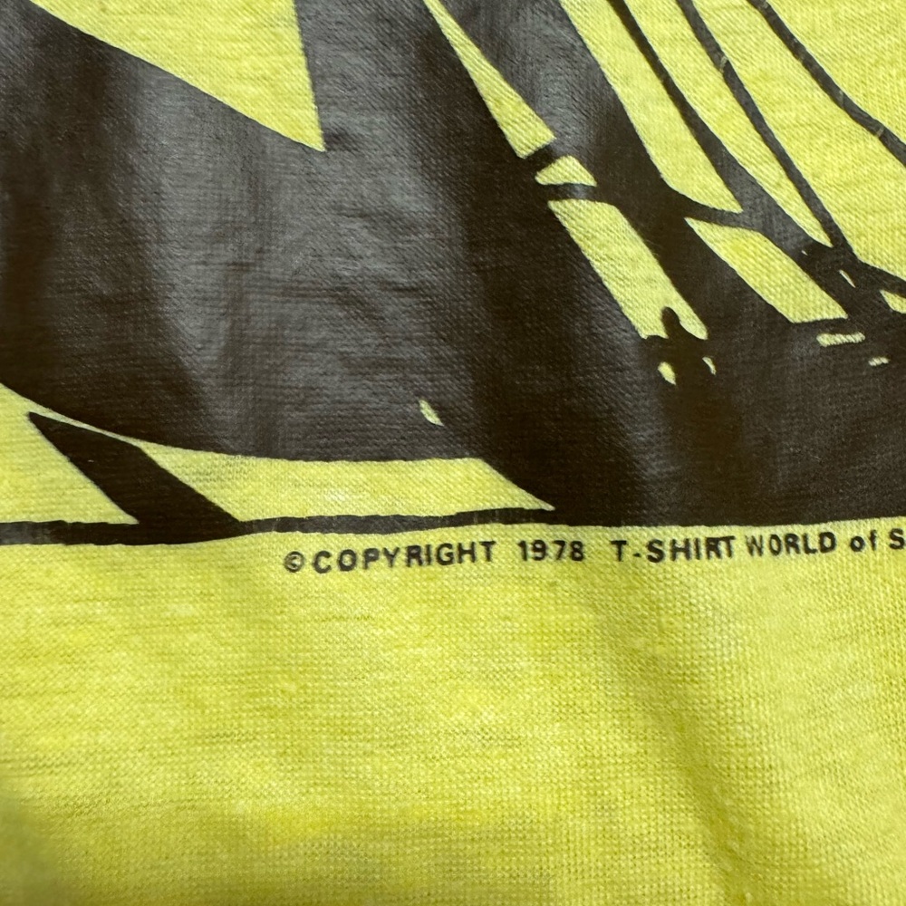 Vintage 70s St. Maarten Tourist Souvenir Tee Shirt - Picture 4 of 7